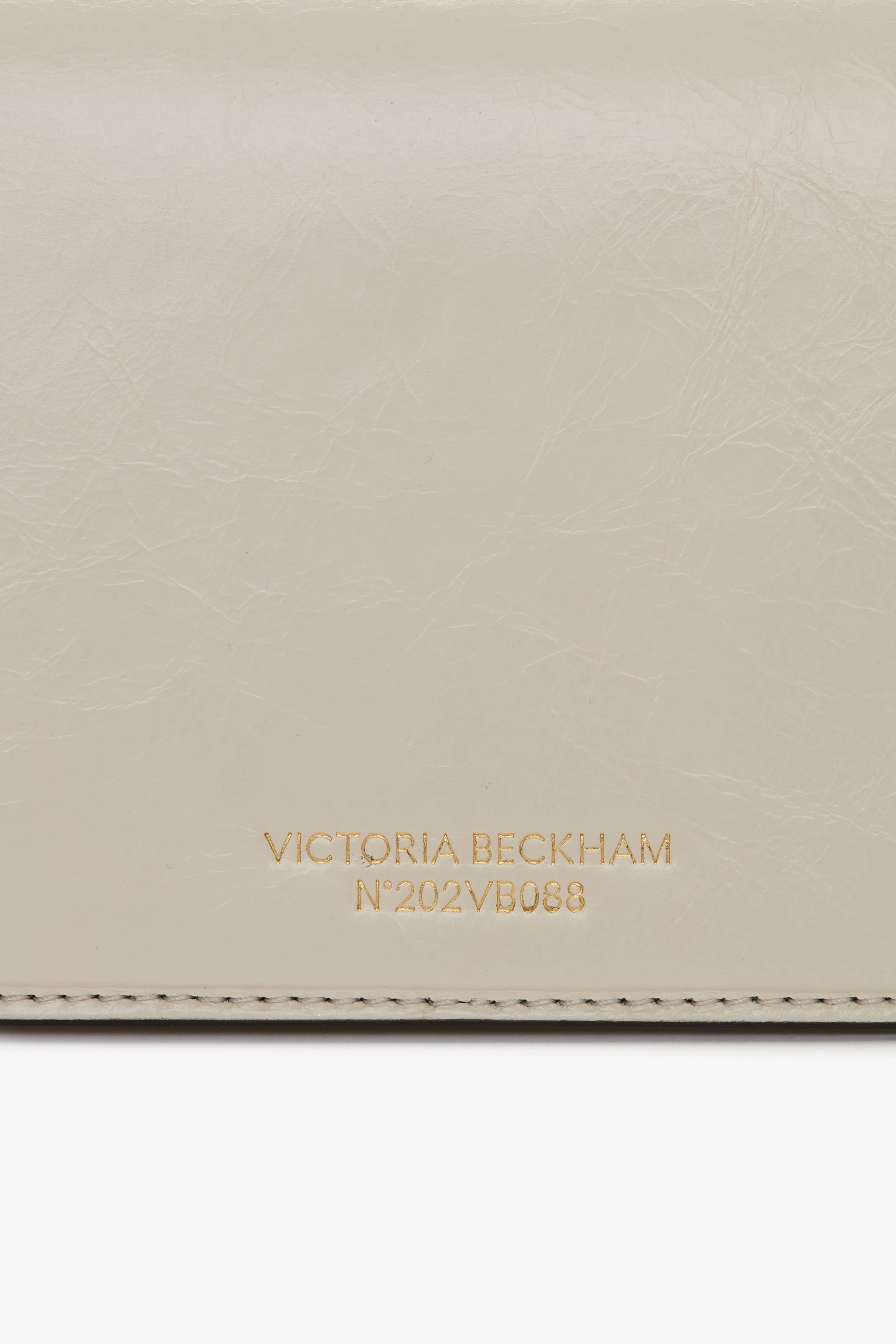 202 Clutch Bag In Ivory Distressed Leather