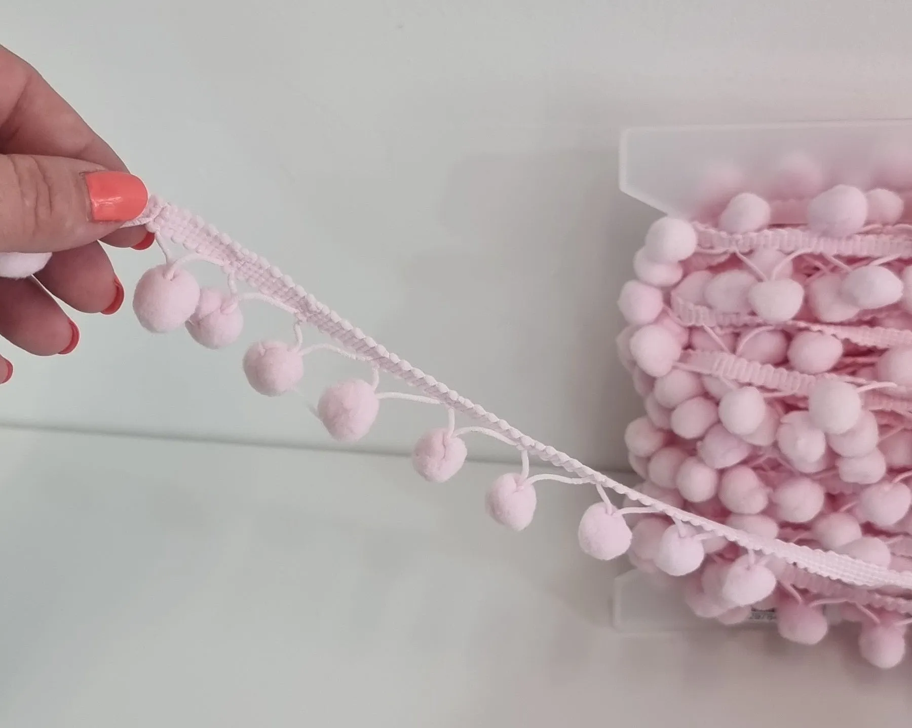 20mm Pom-Pom trim by the meter