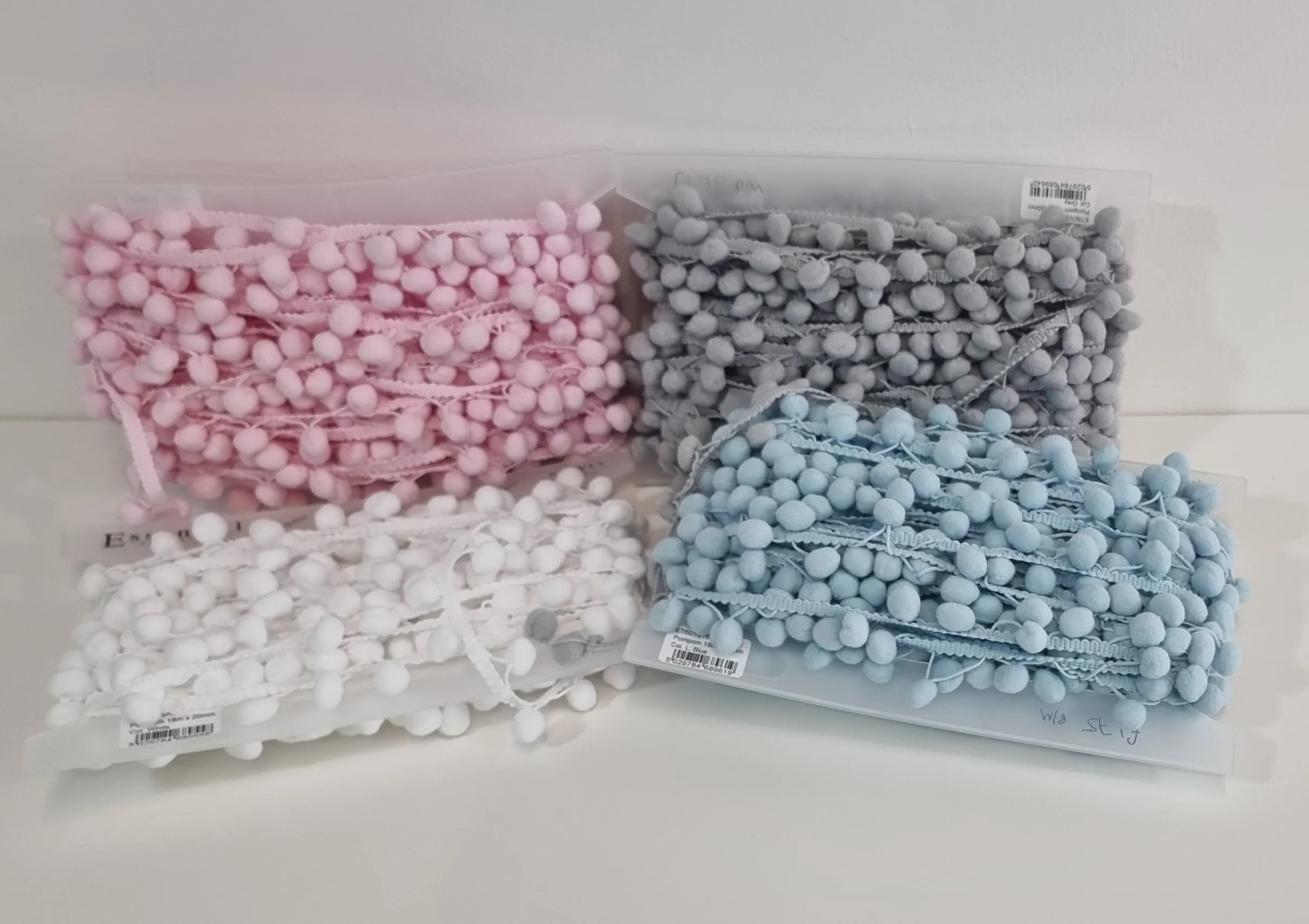 20mm Pom-Pom trim by the meter