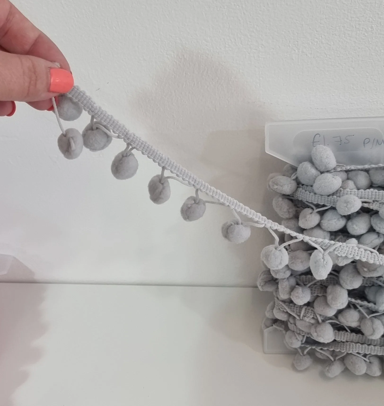 20mm Pom-Pom trim by the meter