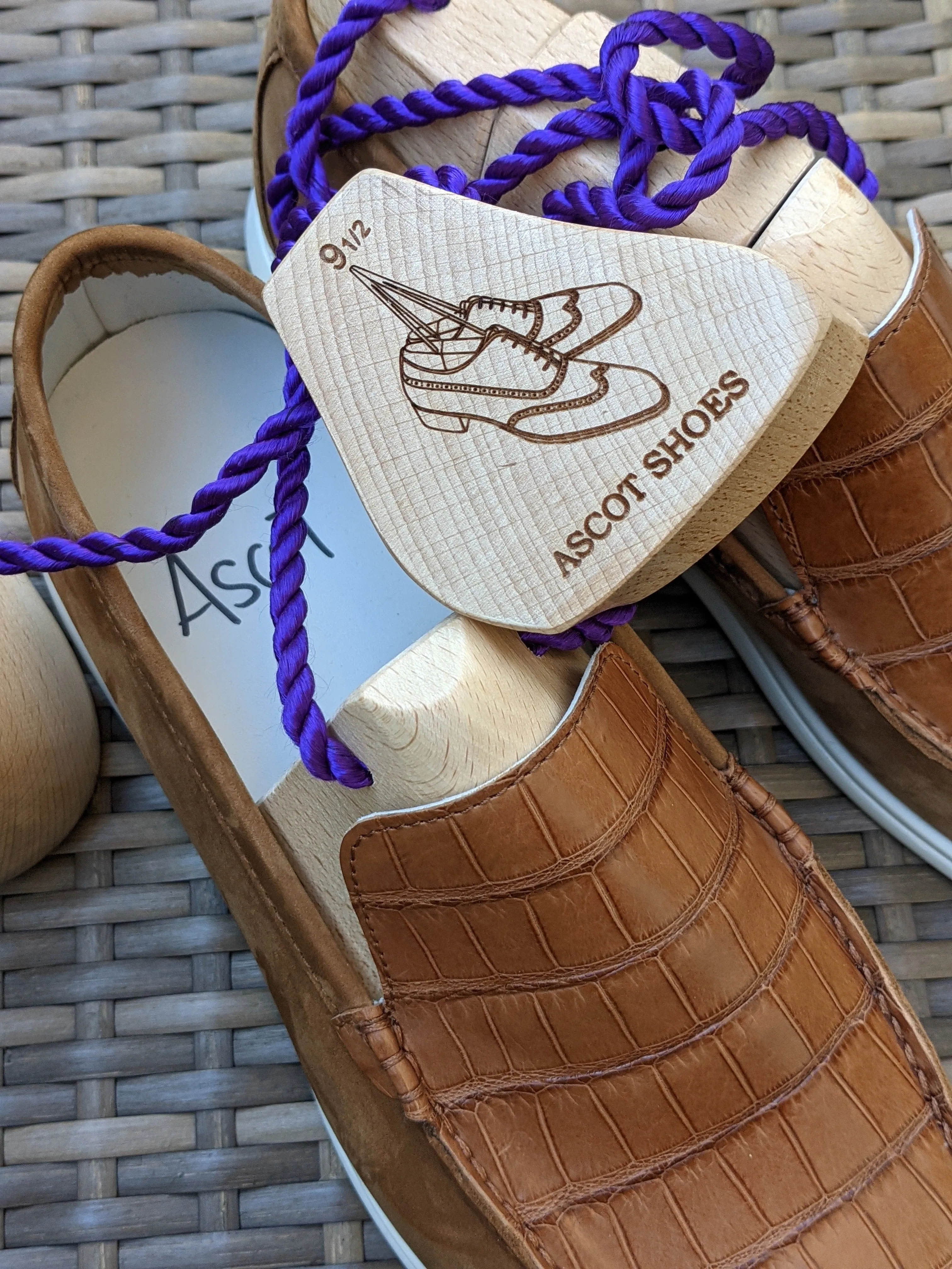 Ascot Cannes - Tan Crocodile