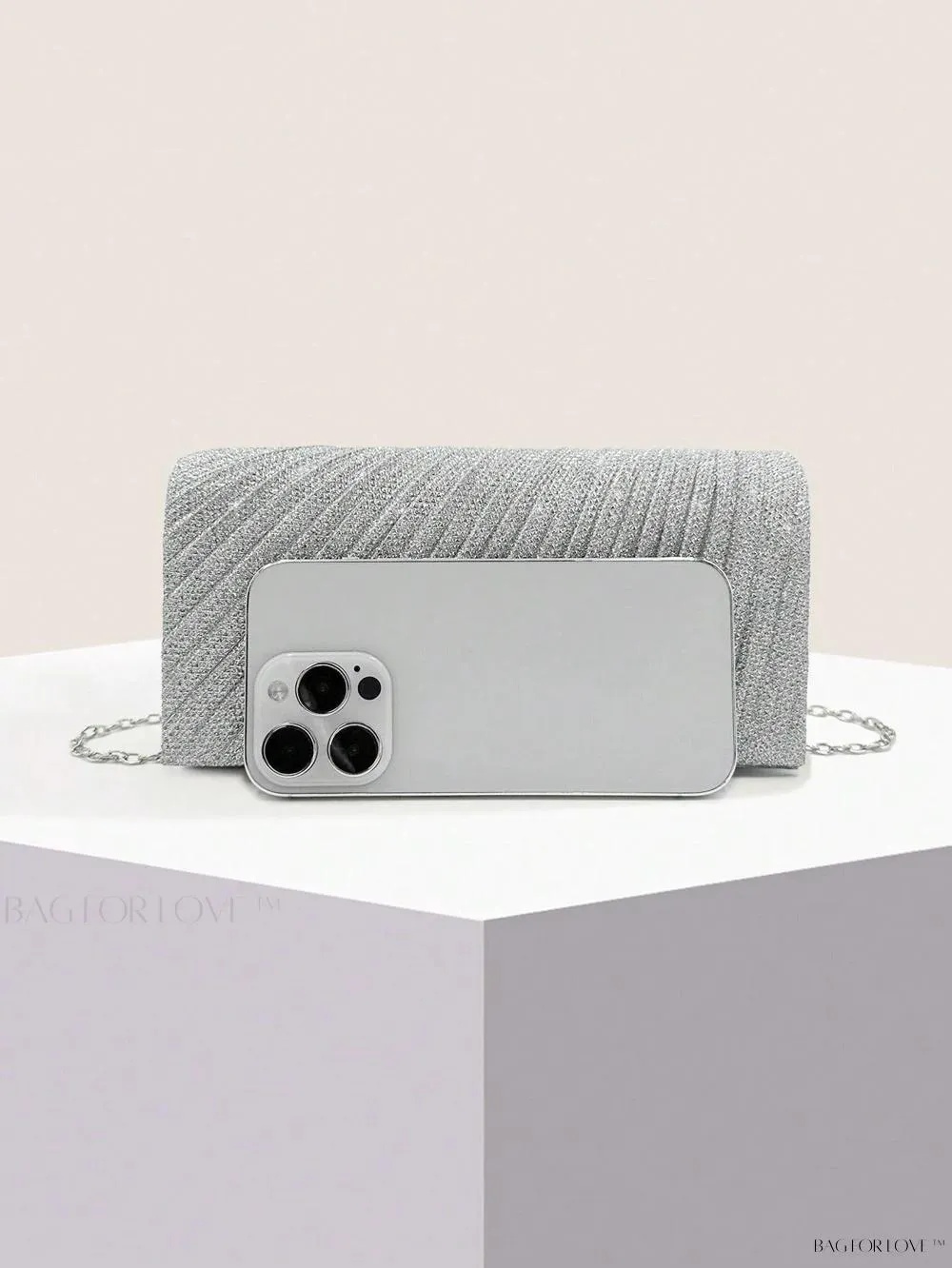 BagForLove - Glamorous Pleated Envelope Bag Perfect For Party Girl