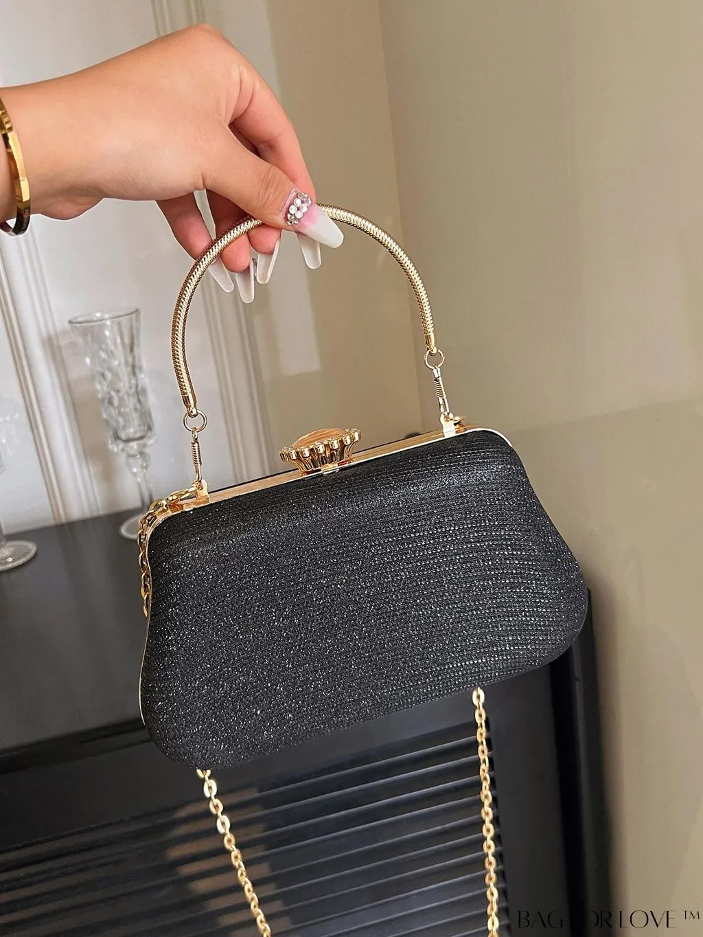 BagForLove - Party-Ready Glamorous Small Clip-Top Glitter Box Bag