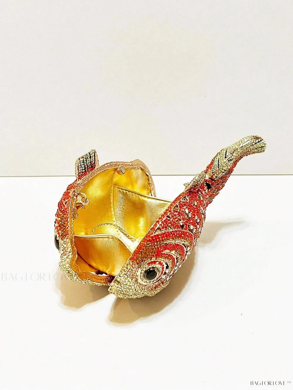 BagForLove - Shimmering Mini Purses for Women's Luxury Events