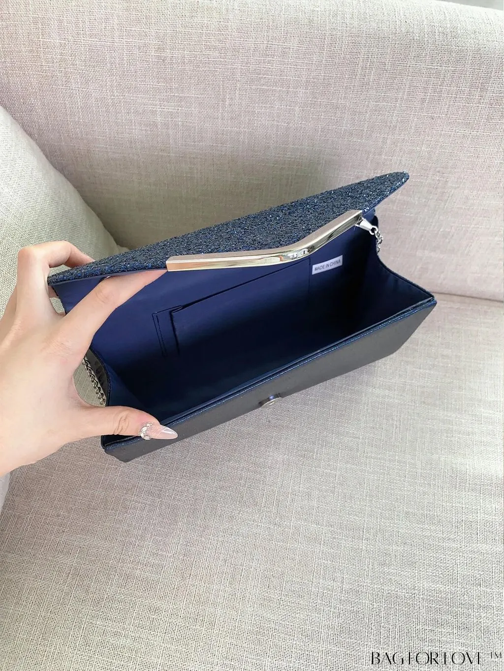 BagForLove - Small Glamorous Glitter Envelope Bag: Perfect for Party Affair