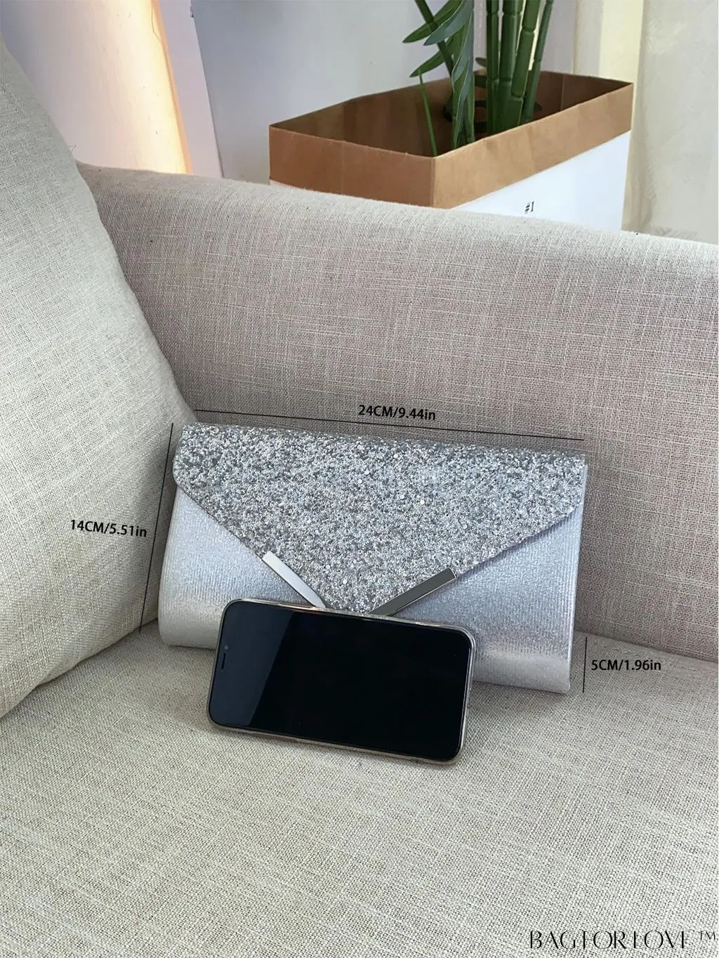 BagForLove - Small Glamorous Glitter Envelope Bag: Perfect for Party Affair