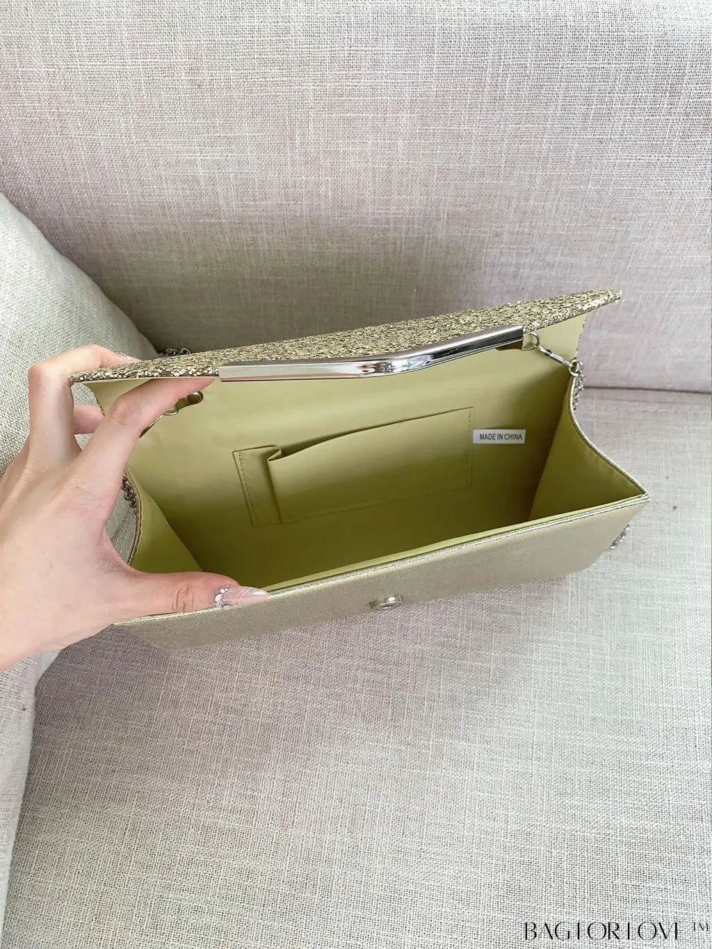 BagForLove - Small Glamorous Glitter Envelope Bag: Perfect for Party Affair