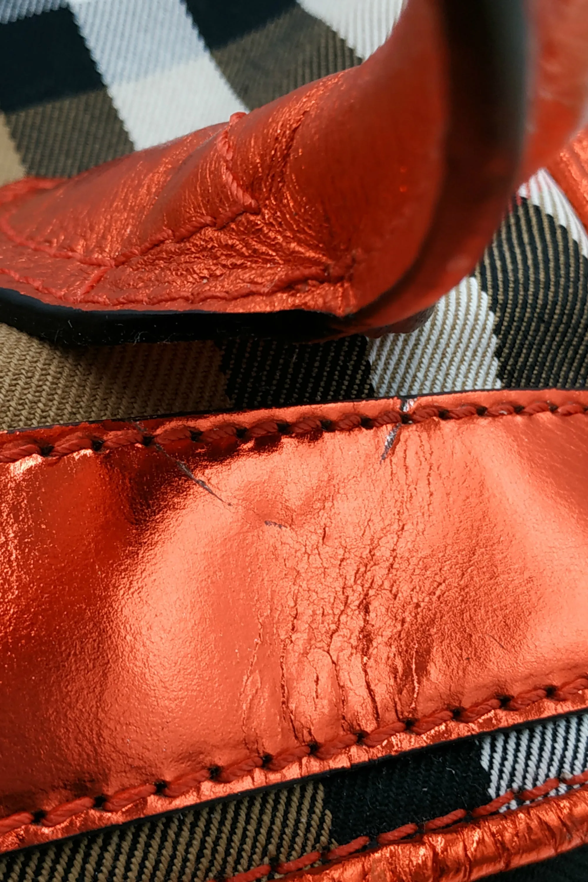 Blaze House Check Satchel Red
