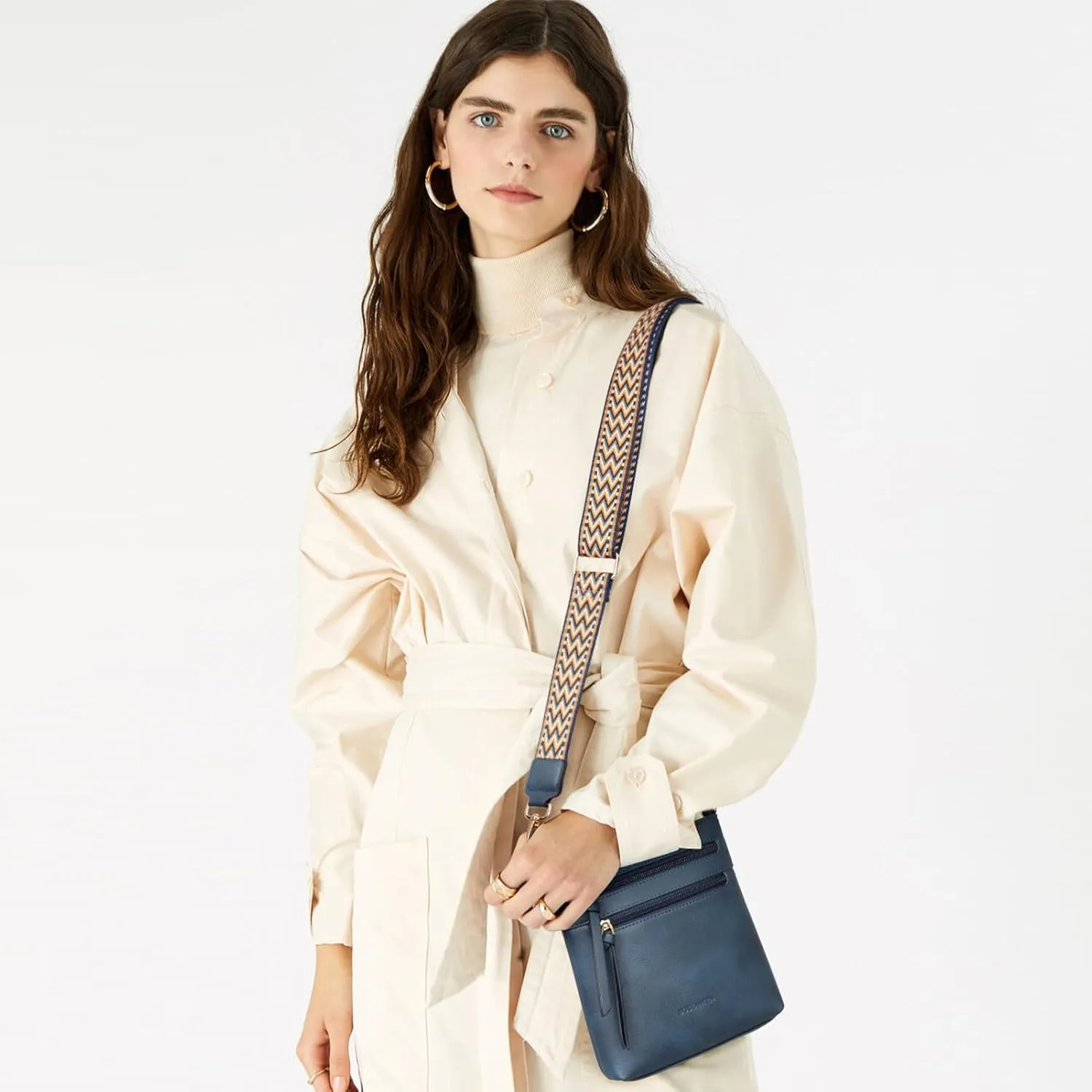 BOSTANTEN Crossbody Bags Purses for Women Trendy Soft Vegan Leather Shoulder Handbags with Adjustable Strap Zipper Pocket