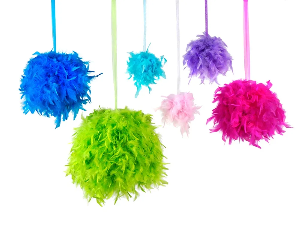 Chandelle Feather Pom Poms - Lime - 18"