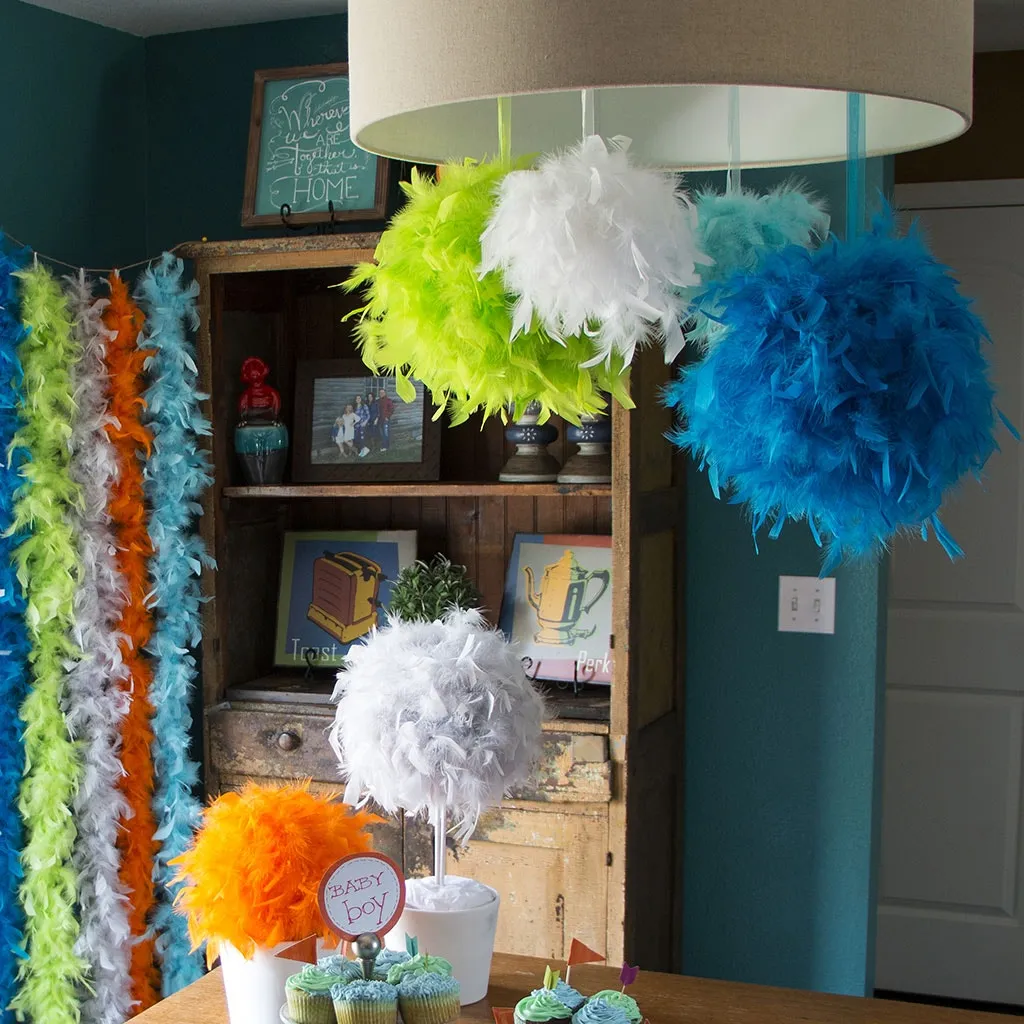 Chandelle Feather Pom Poms - White - 6"