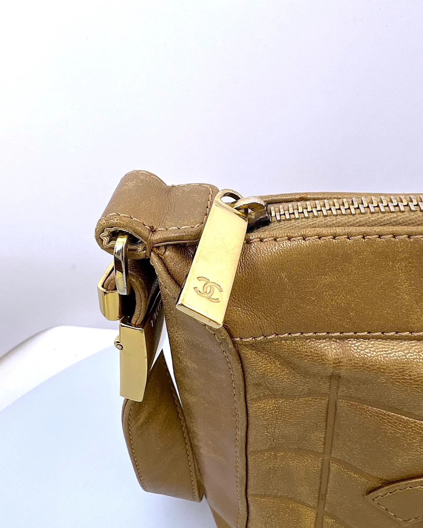 CHANEL LAMBSKIN SAC Carré SHOULDER BAG