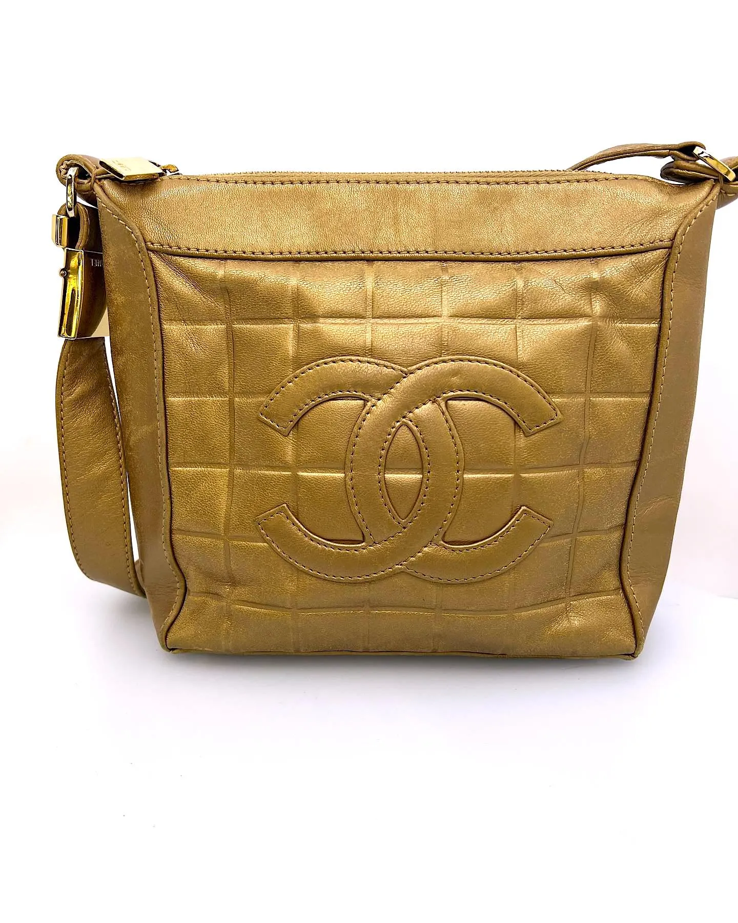 CHANEL LAMBSKIN SAC Carré SHOULDER BAG