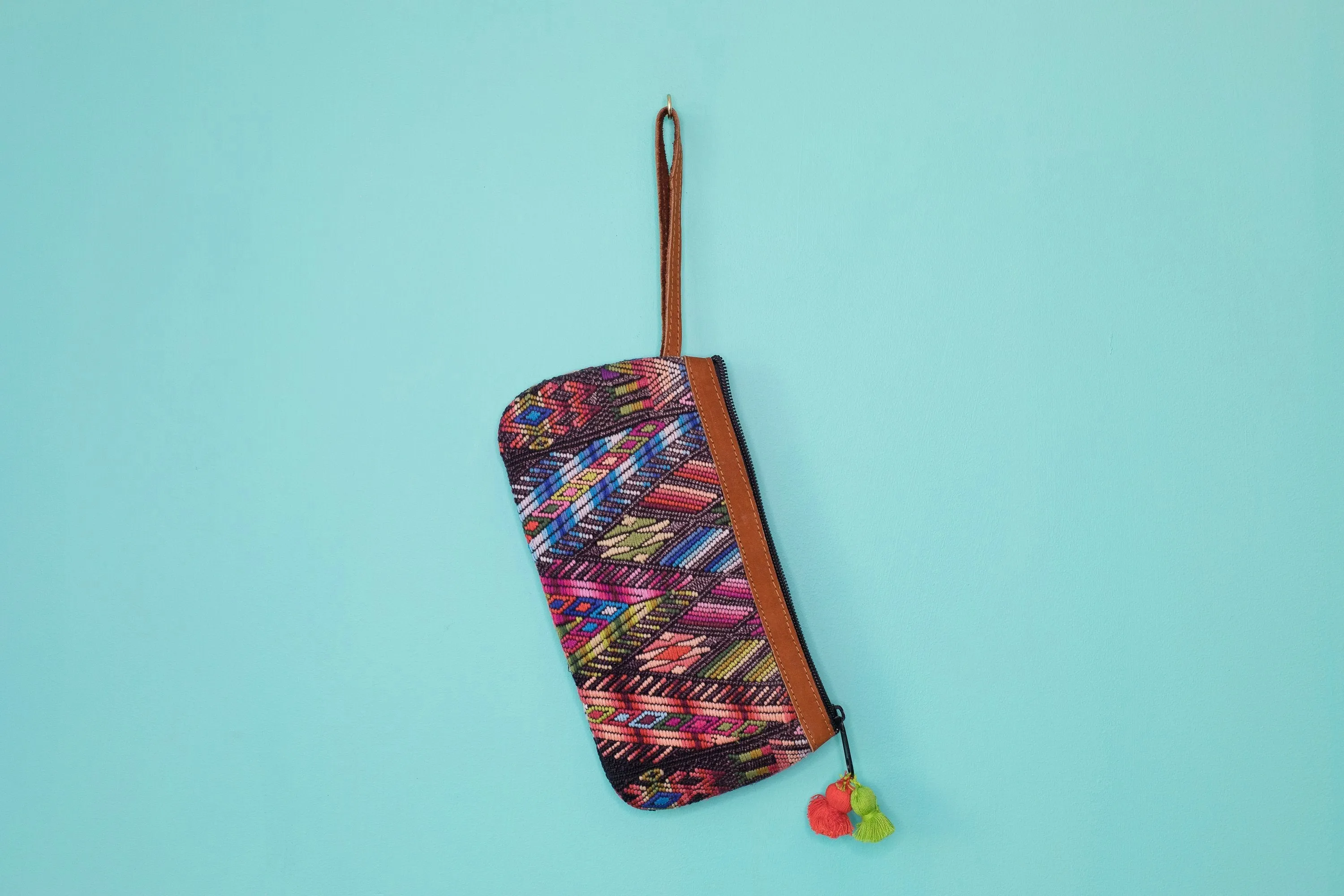 Cosita Huipil Clutch Wristlet 100