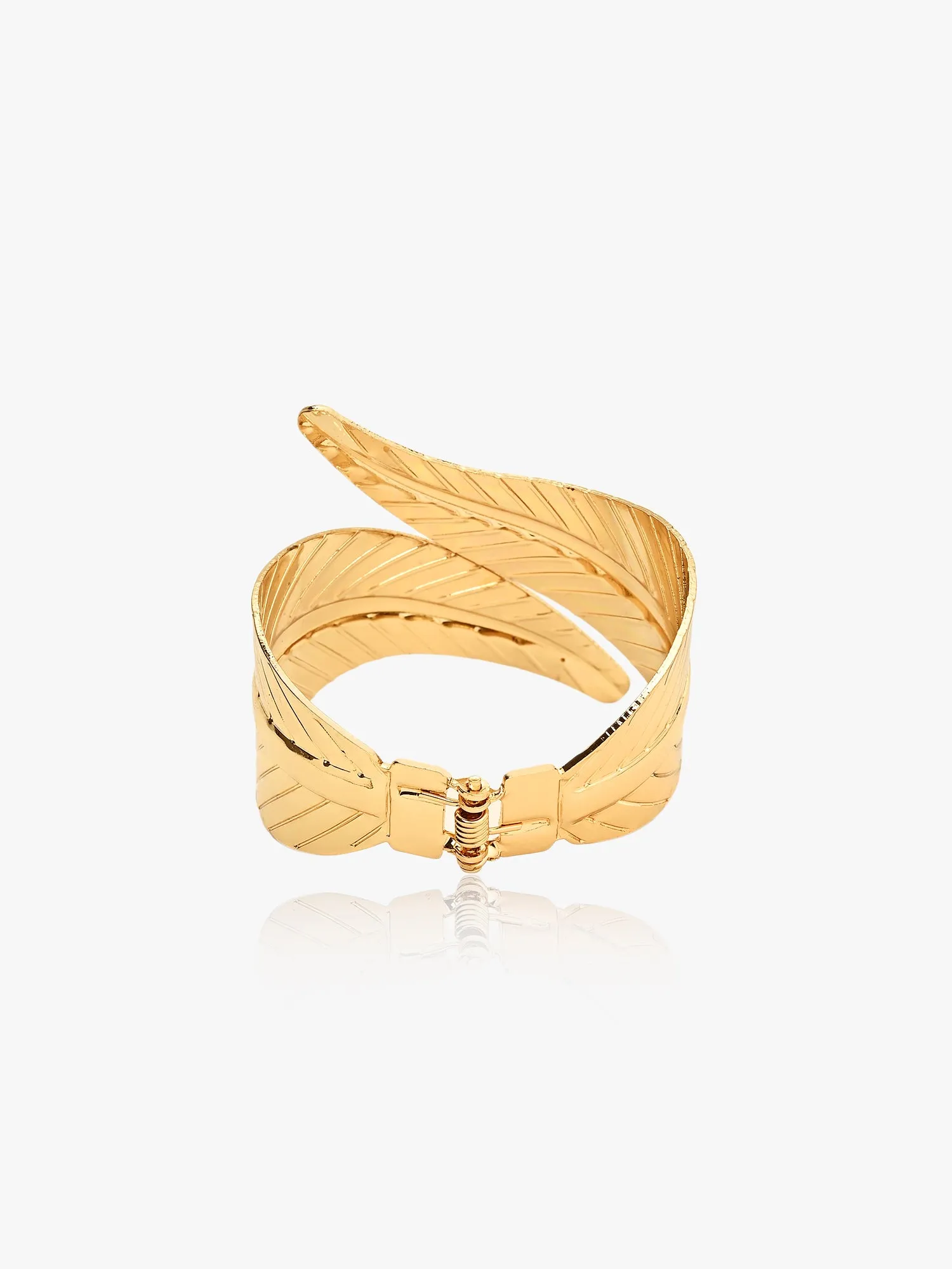 Glamorous Leaf Detail Bangle Bracelet