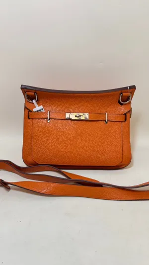 Hermès Jypsiere Crossbody Bag in Orange Leather