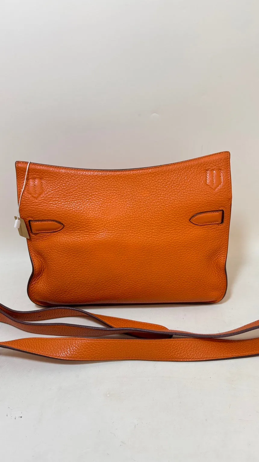 Hermès Jypsiere Crossbody Bag in Orange Leather
