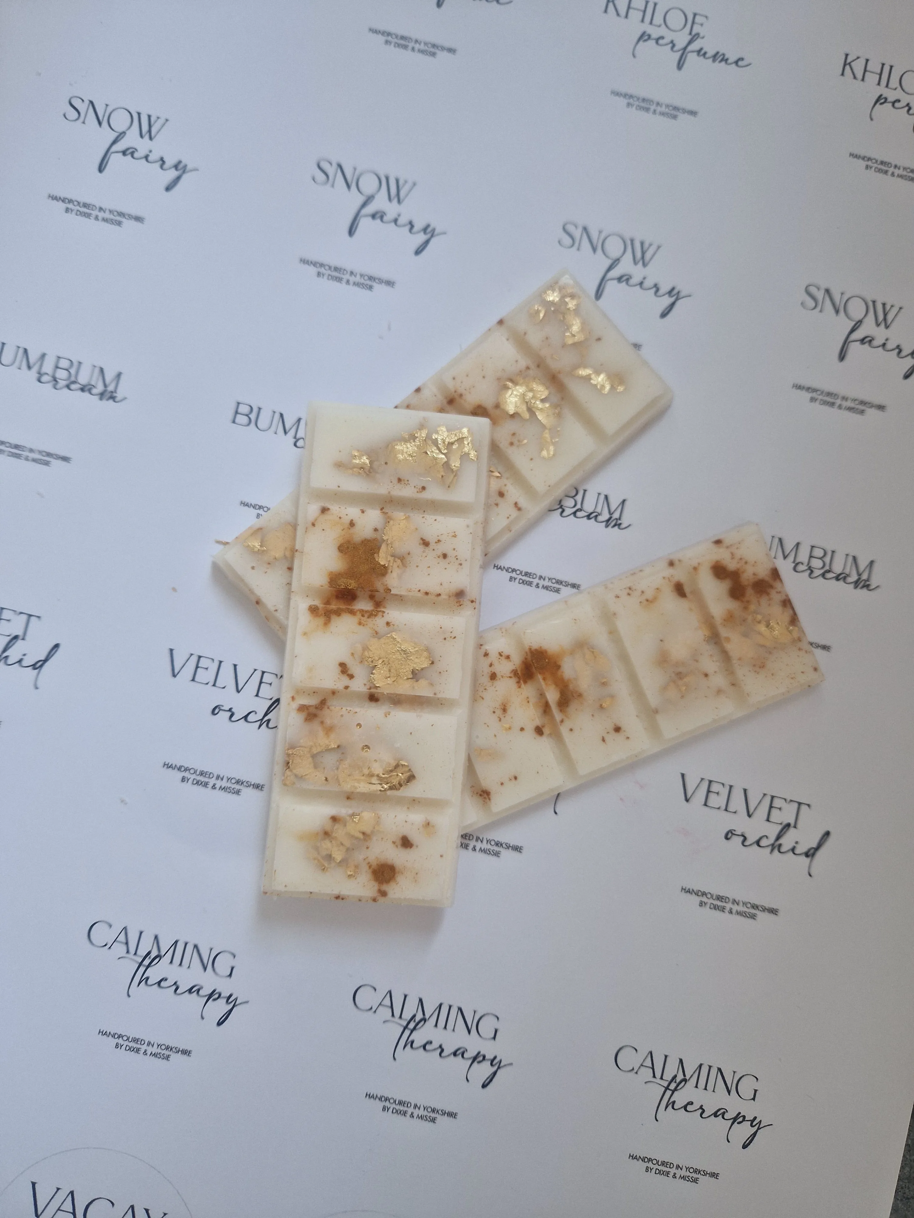 J Choo Wax Melt Snap Bar, Luxury Perfume Simmering Granules and Carpet Freshener, Strong Scented Home Wax