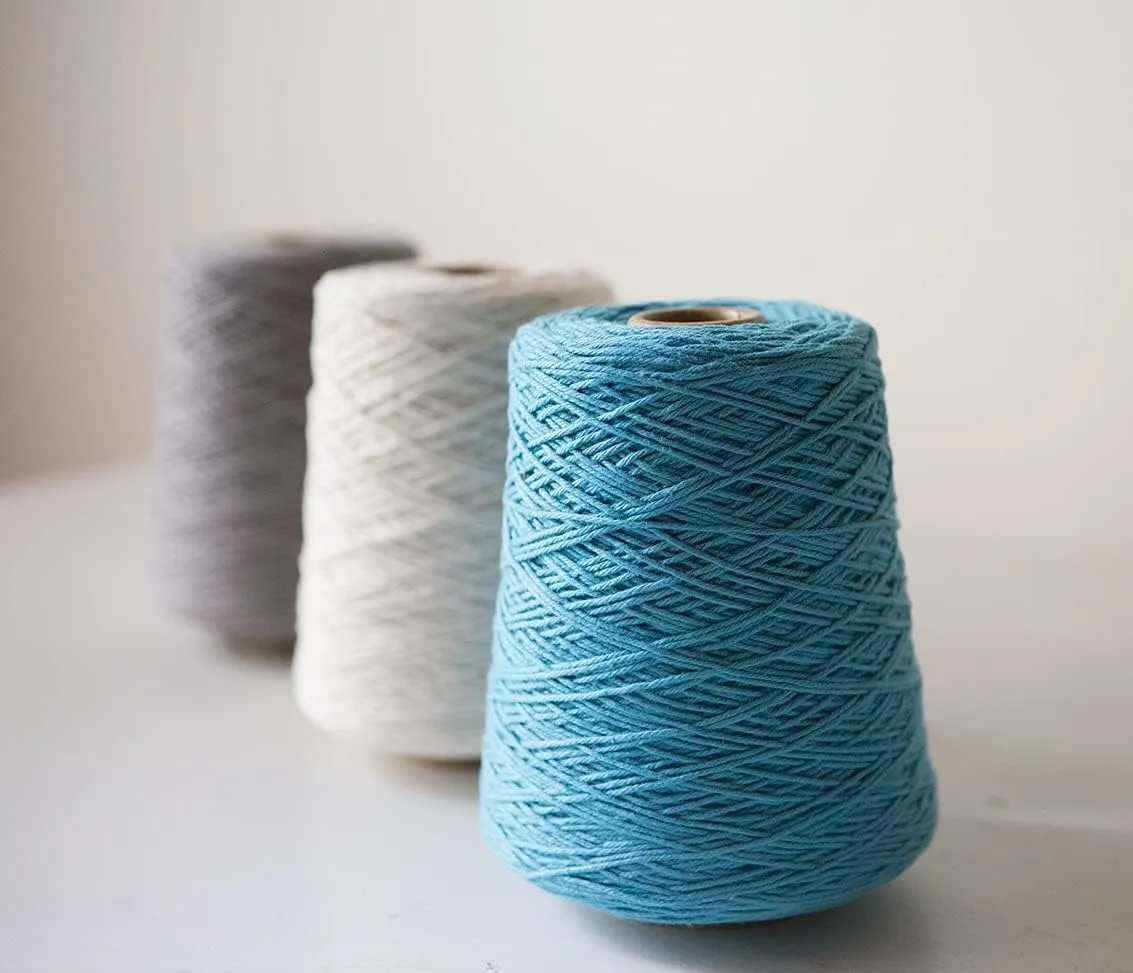 Knit Picks Dishie Worsted Weight 100% Cotton Yarn Cone - 400 g (White)