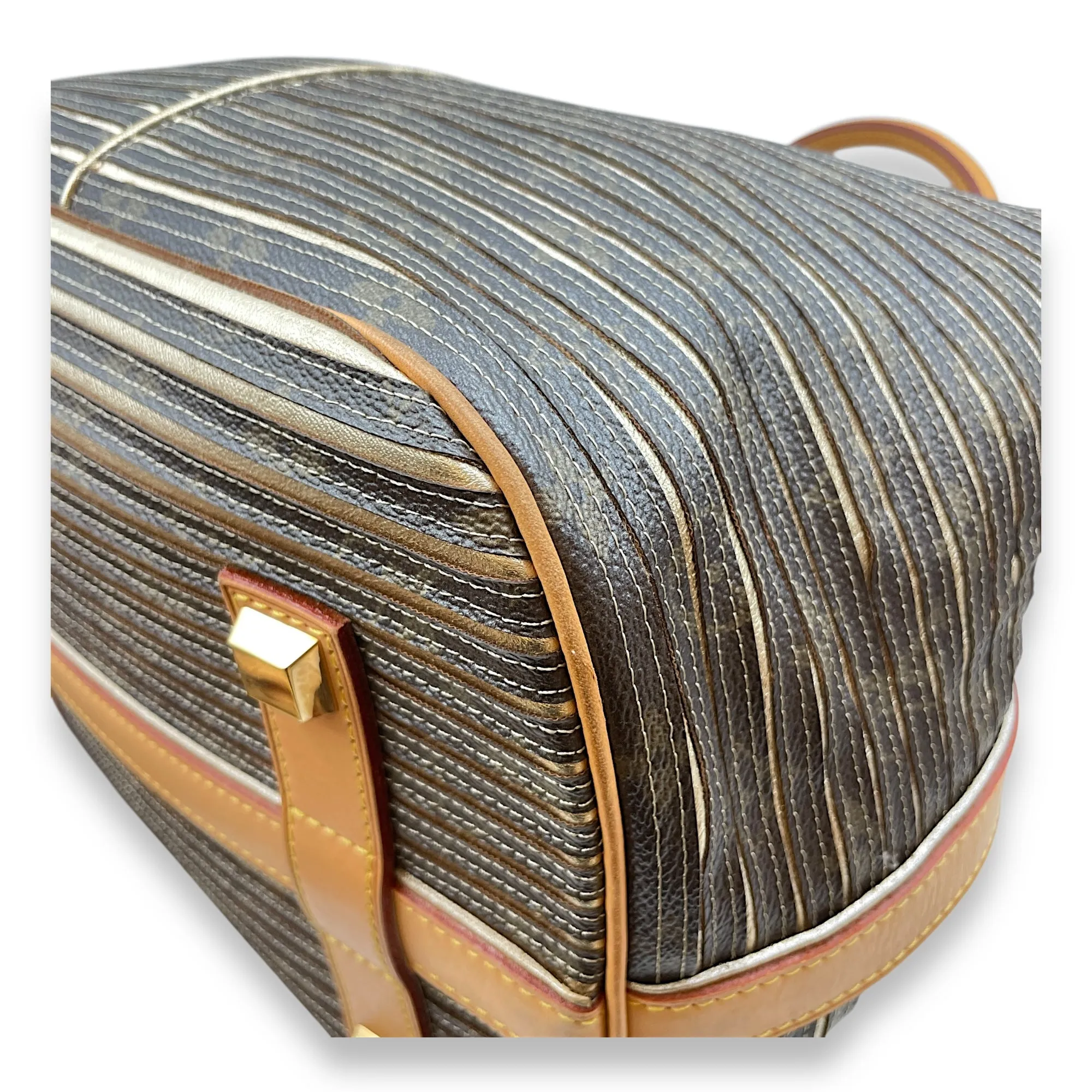 Limited Edition Peche Monogram Eden Neo Grey/Metallic Gold Bucket Bag in Canvas, Gold hardware