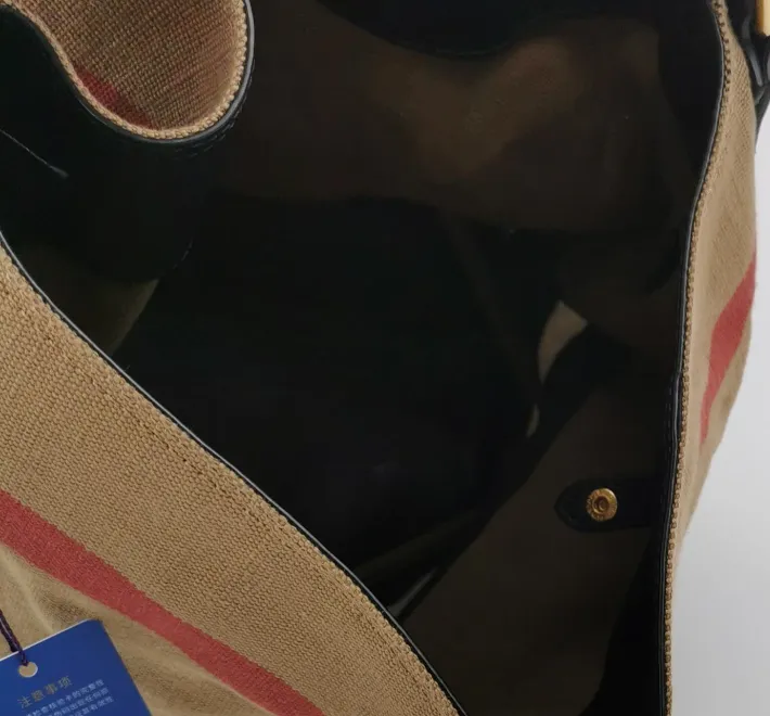 Preloved Burberry Ashby Canvas bucket bag 26*34*20cm Khaki 250417781153236