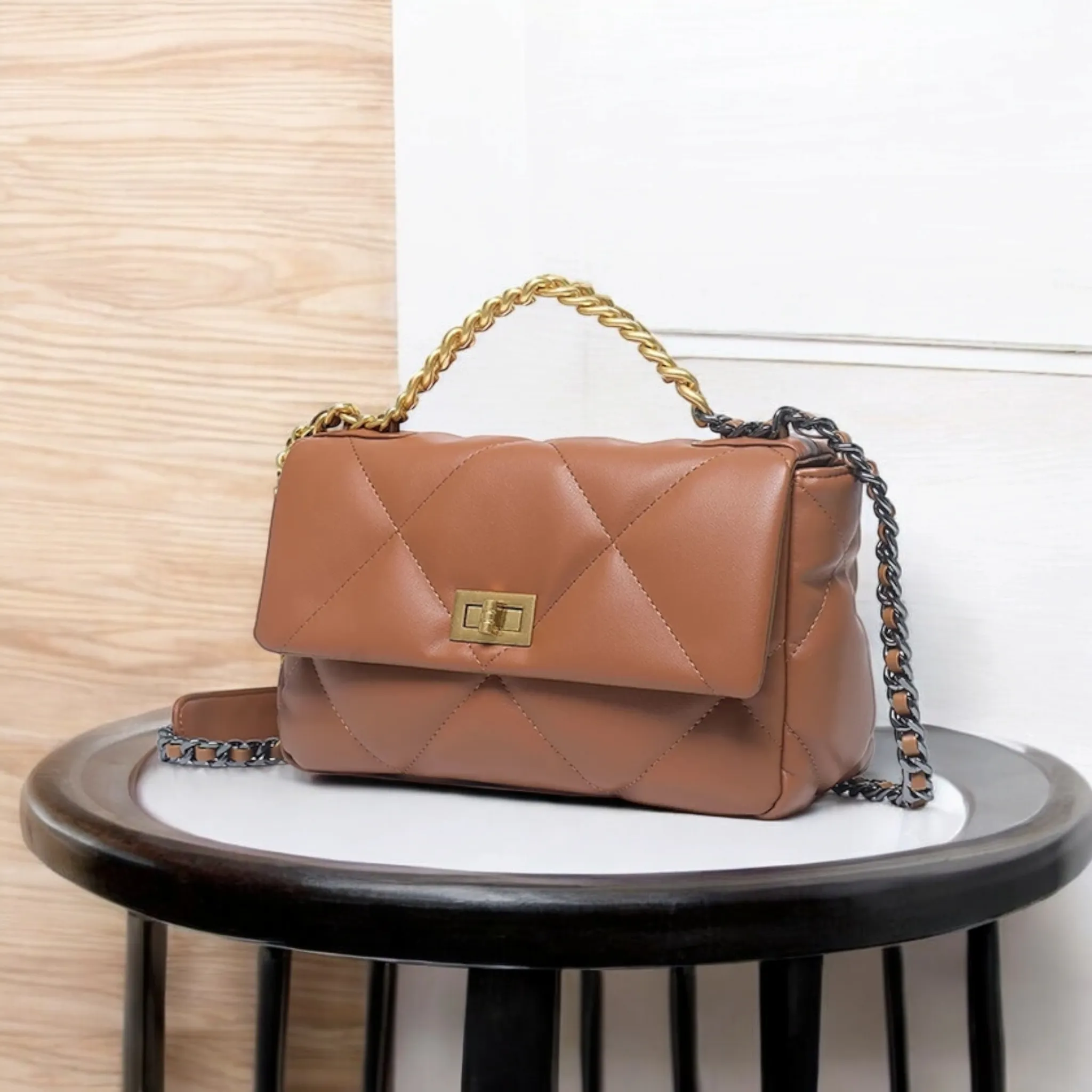 Stilaré Mademoiselle Lambskin Flapbag