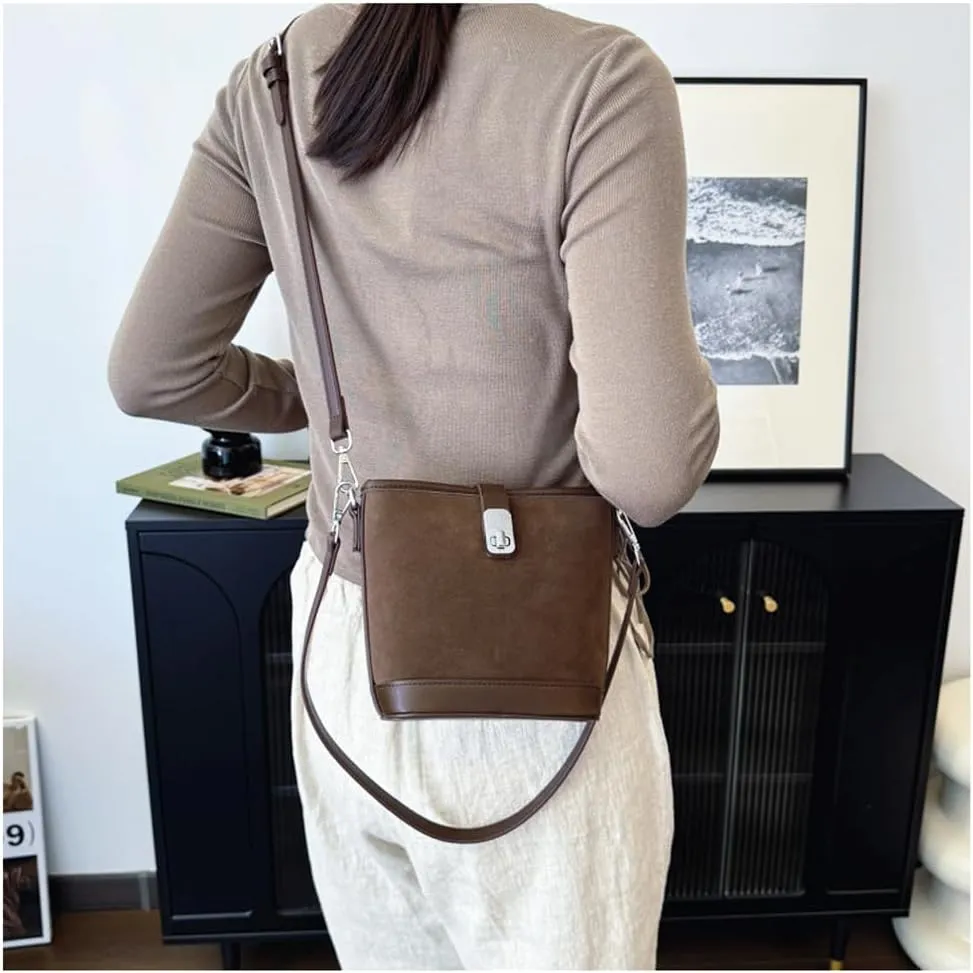 Suede Shoulder Bags for Women Retro Suede Bucket Crossbody Bag Suede Fall Purse Vintage Suede Handbag with Adjustable Strap