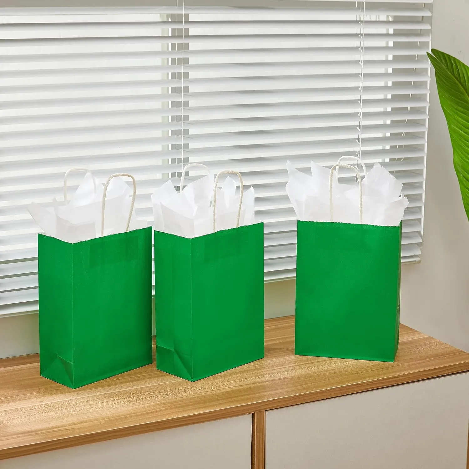 SUNCOLOR 24 Pack Small Green Party Favor Bags Goodie Bags for Saint Patrick's Day/Birthday/Christmas Party Gift Bags With Handle (Green)