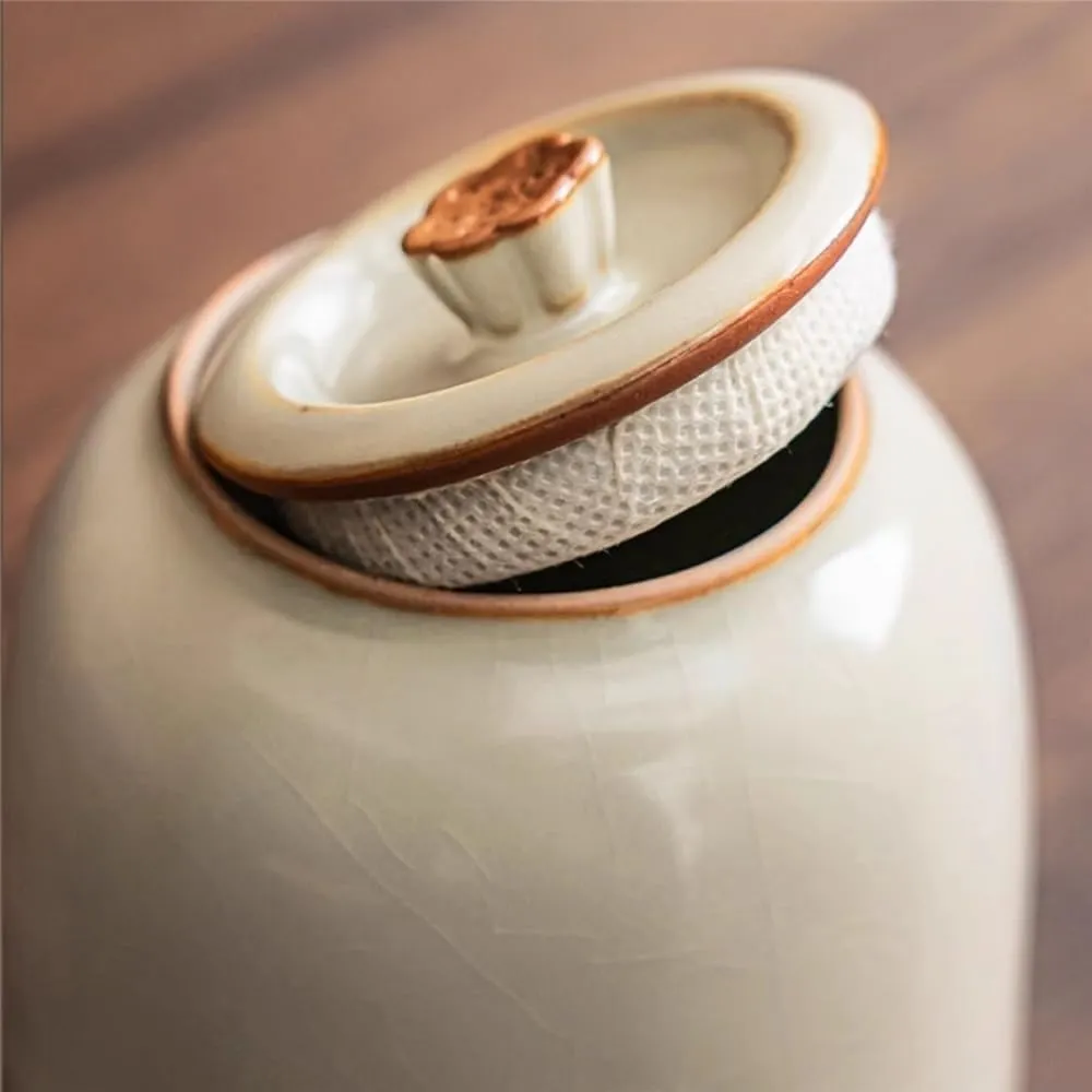 Tea Canister Mihuang Ru Kiln Tea Jar Household Ceramic Storage Container Tins Jar with Sealed Lid Exquisite Mini Tea Caddy Tea Tin(Green)